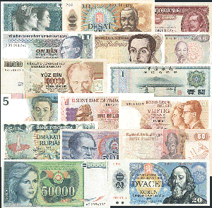 Large Group of Over 500 Circulated Notes - Weighed out as a Full (1) One Pound of Notes - Foreign Paper Money