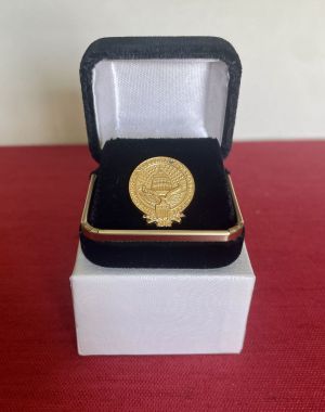 George H.W. Bush & Sen. Dan Quayle -  Official Inaugural Lapel 