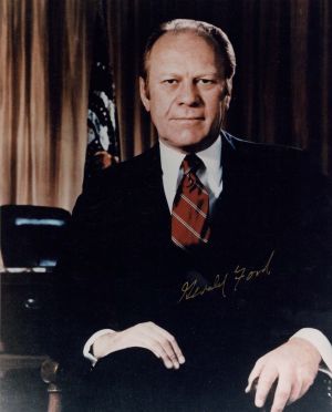 Gerald R. Ford signed Photograph - Autograph