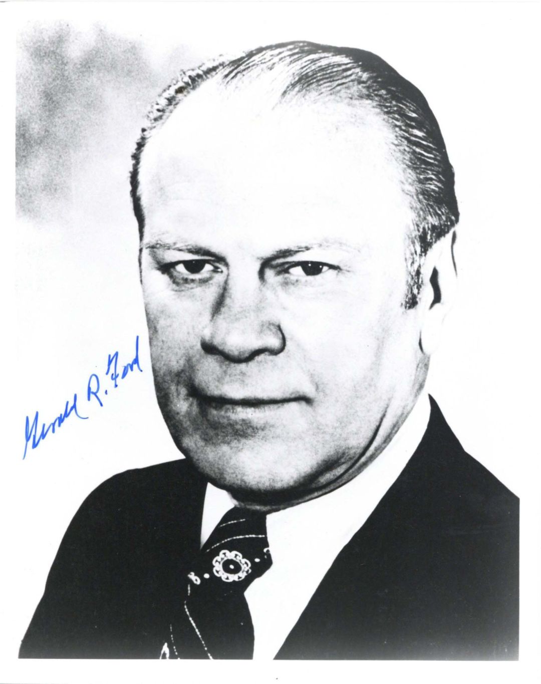 Gerald R. Ford signed Photograph - Autograph