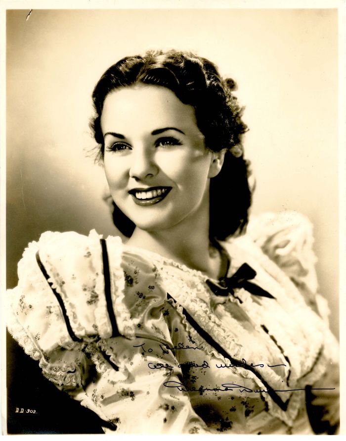 Deanna Durbin signed Portrait - Autograph Photo