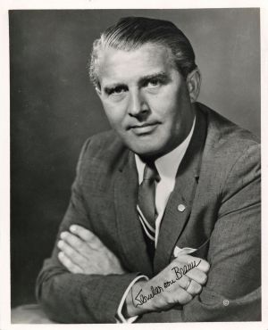 Dr. Wernher Von Braun Signed Photograph - Autograph