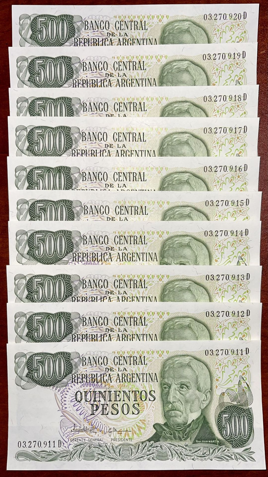 Argentina - Pick-303c - Group of 10 notes - 500 Argentine Pesos - 1977-1982 dated Foreign Paper Money