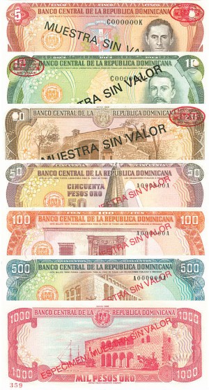 Dominican Republic - Set of 7  - Foreign Paper Money